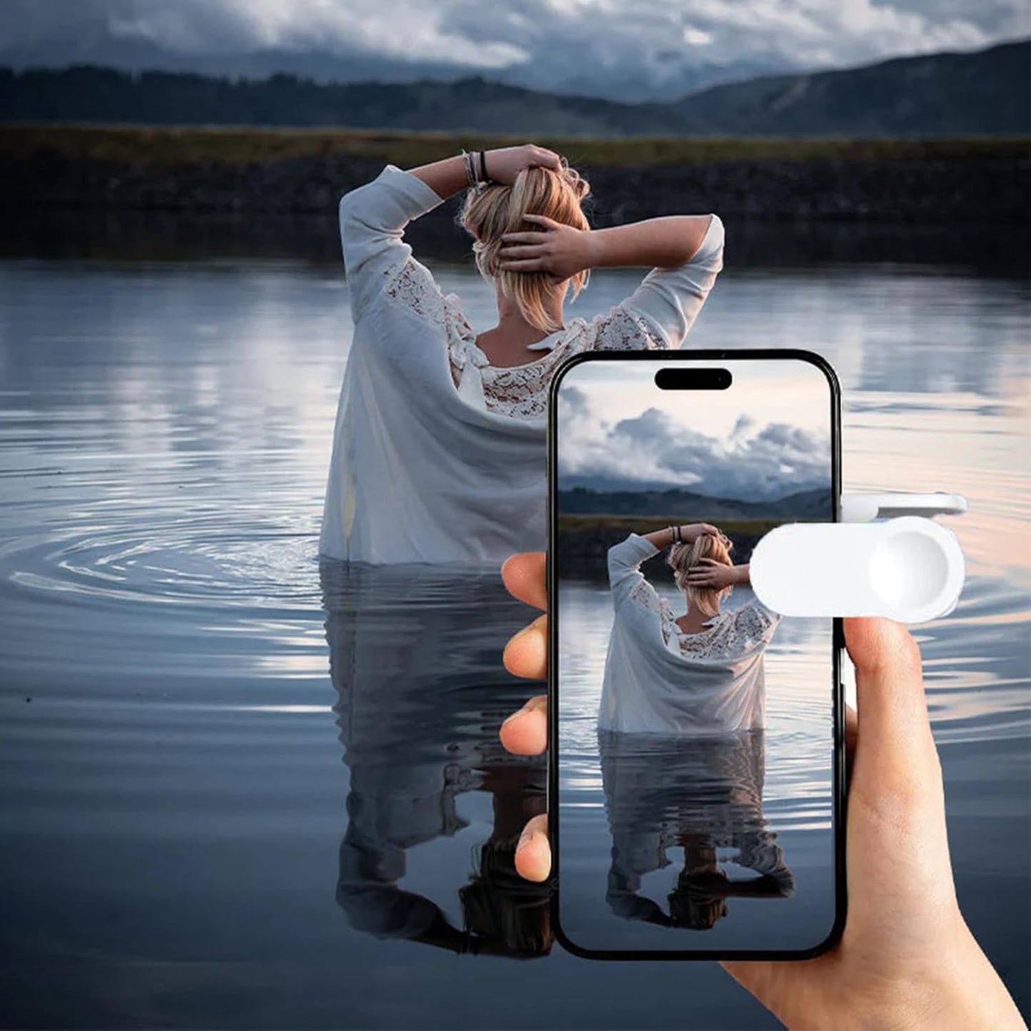 Mirror Effect Lens - Capture Stunning Reflections Instantly, Mirror for Phone to Use Back, Smartphone Camera Mirror Reflection Clip Kit, Reflection Mirror for Outdoor Travel Photography (Black*2)