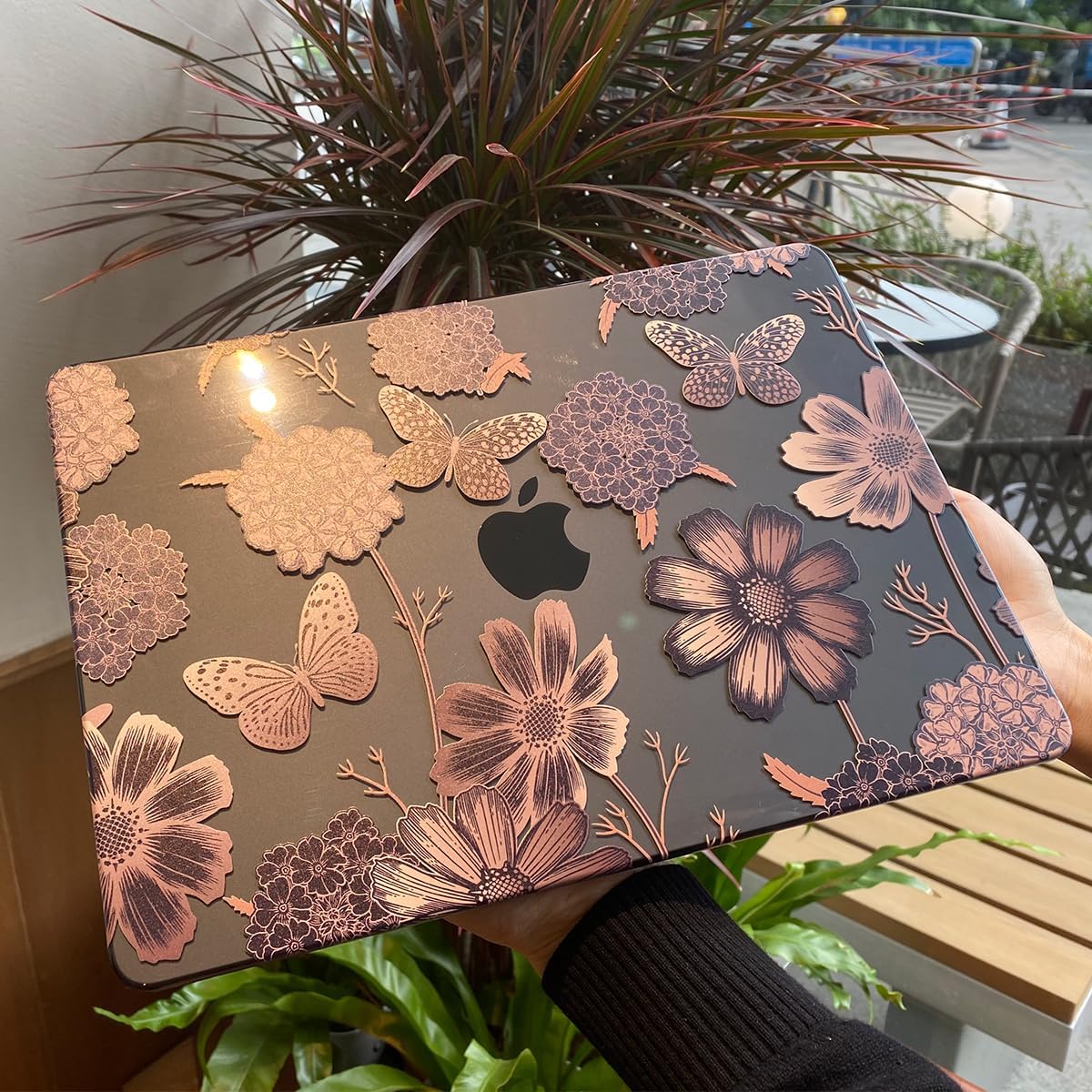 Teryeefi for M1 M2 MacBook Pro 13 inch Case 2022 2020-2016 Release (Model A2338 A2289 A2251 with Touch Bar), Plastic Hard Shell Case & Keyboard Cover & Screen Protector, Gold Flowers